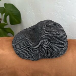 Stylish Gray Herringbone Flat Cap